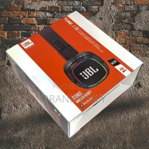 Photo - JBL TUNE J-30 Excellent Sound Isolation
