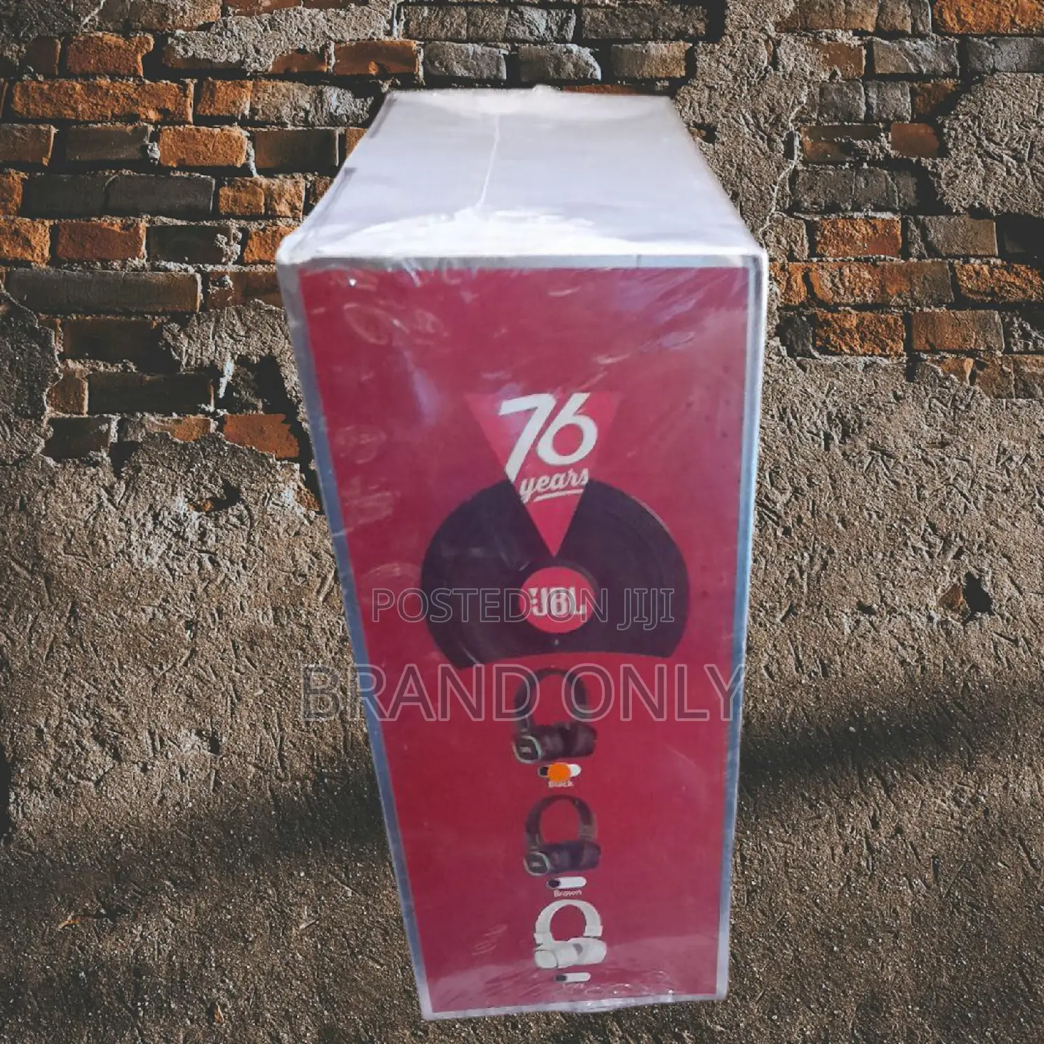 JBL TUNE J-30 Perfect for Movie Watching