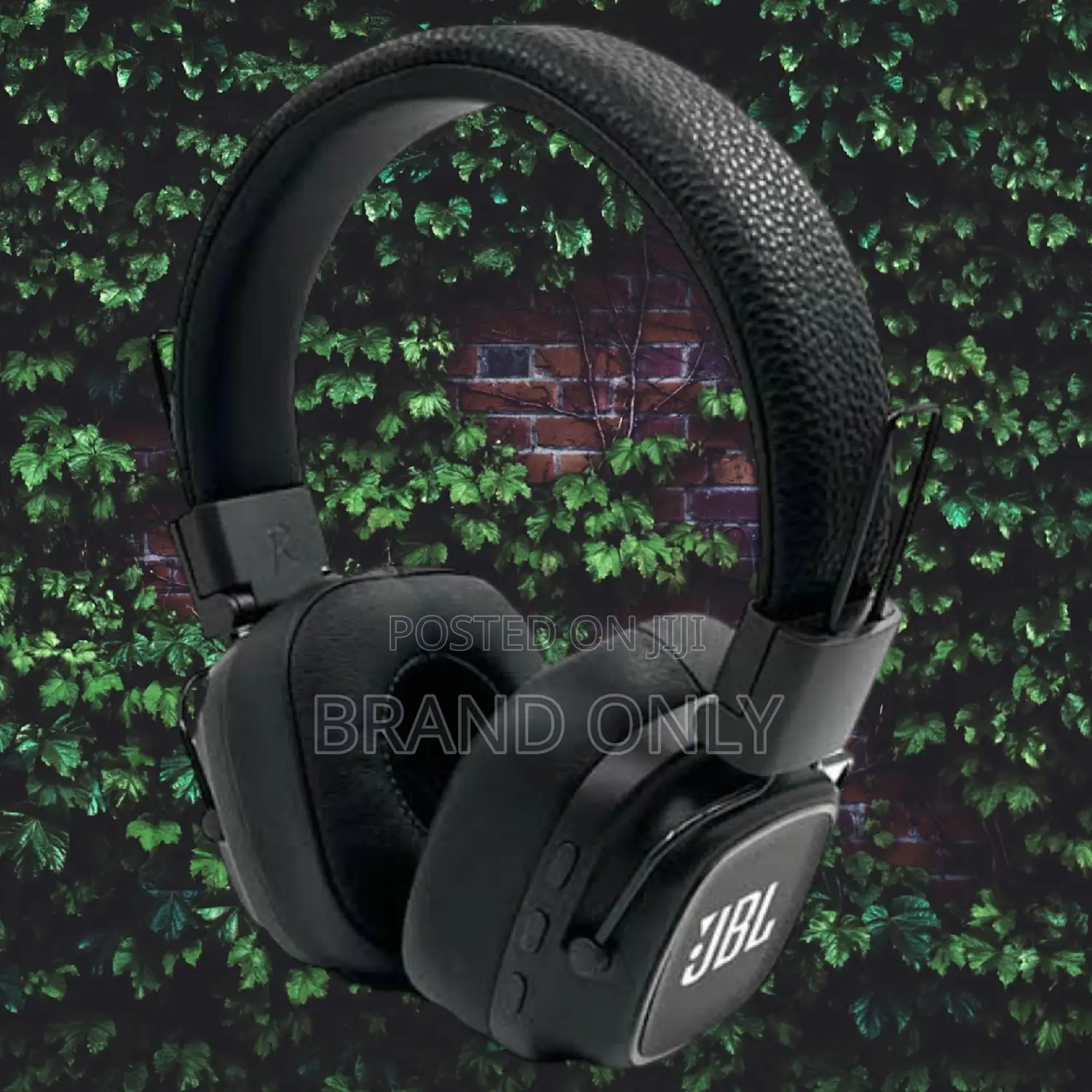 JBL TUNE J-30 Comfortable for Long Wear