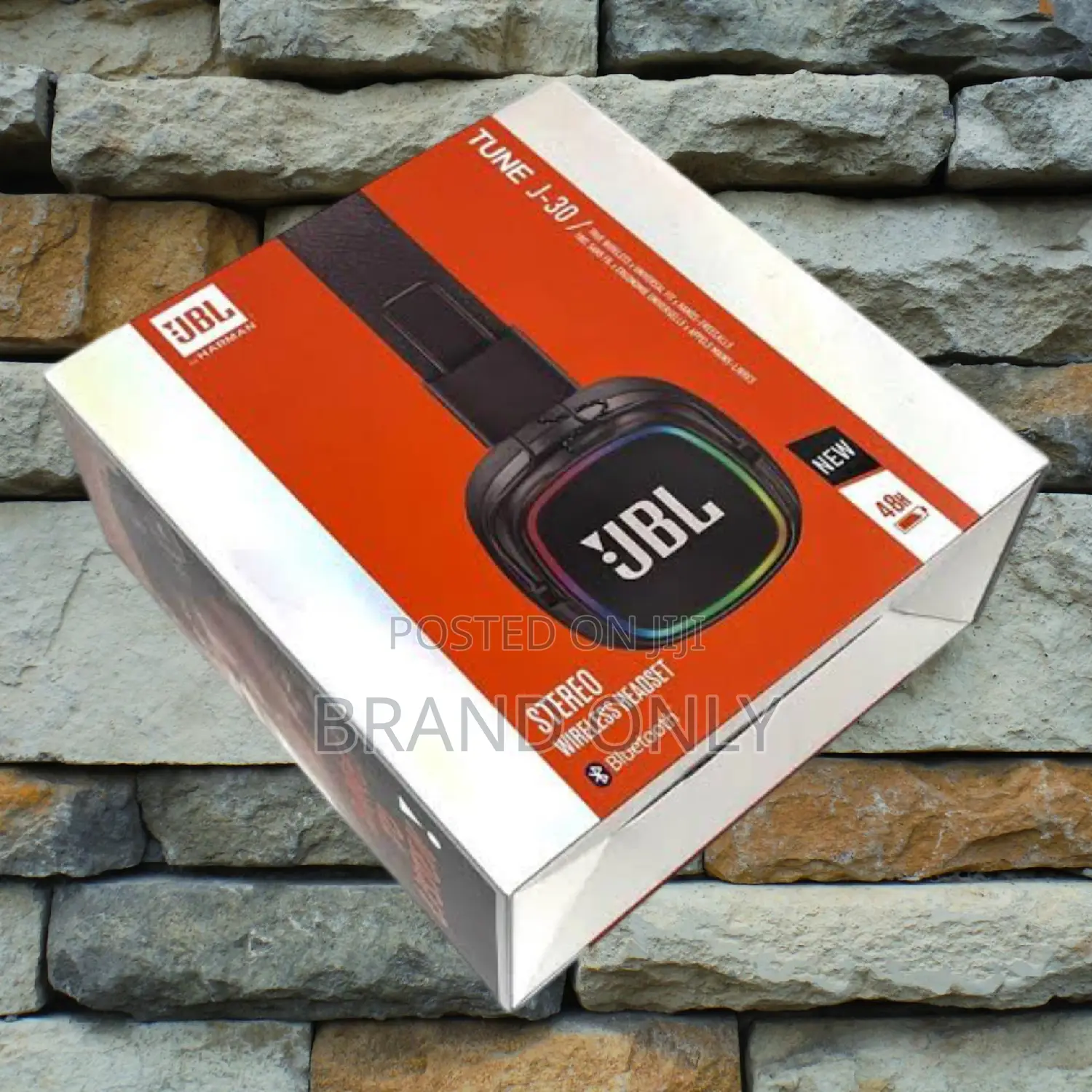 JBL TUNE J-30 Gentle Durable Build Quality