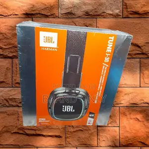 Photo - JBL TUNE J-30 Gentle Enhanced Bass Performance