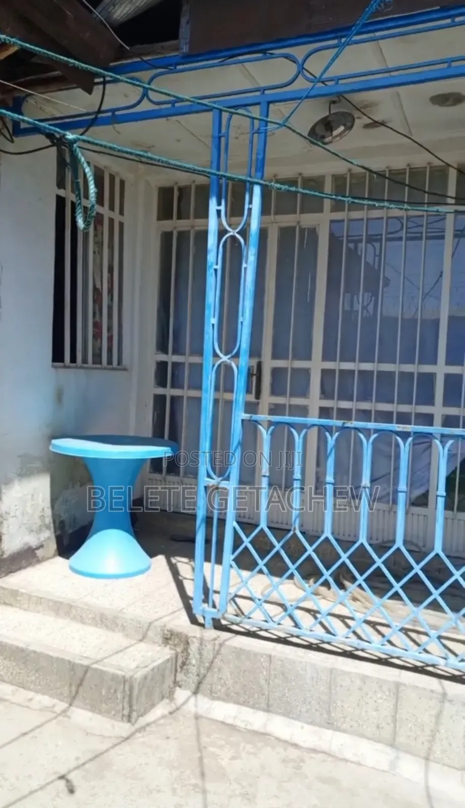 3bdrm Villa in Saris, Old Villa, Nifas Silk-Lafto for sale