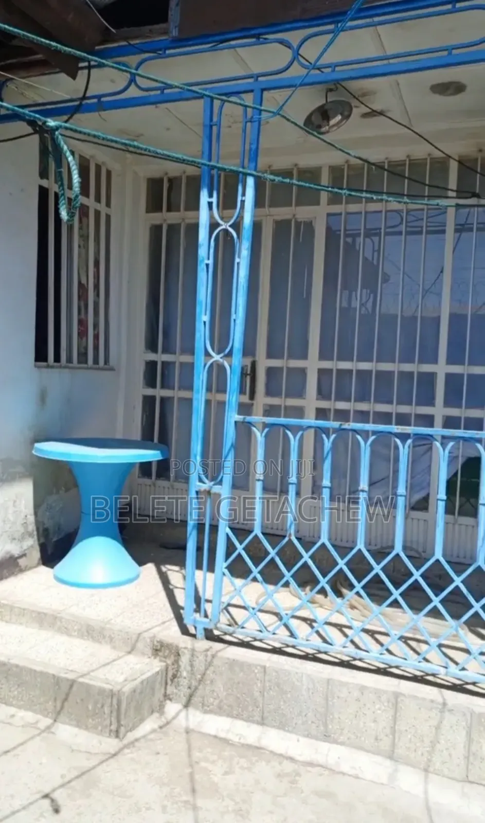 3bdrm Villa in Saris, Old Villa, Nifas Silk-Lafto for sale