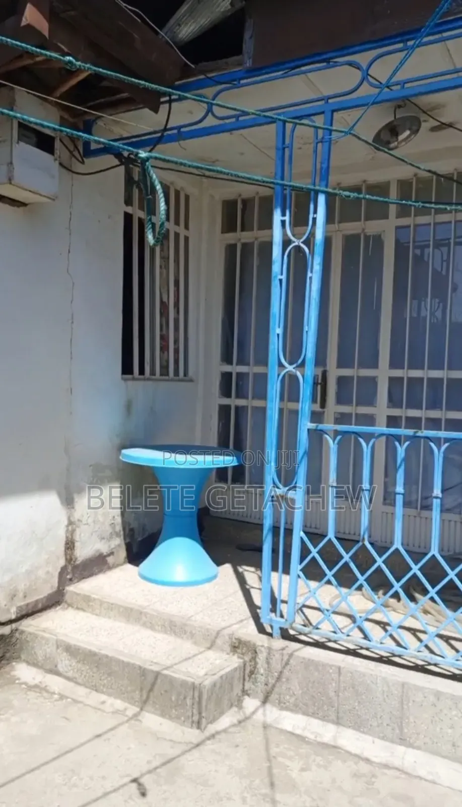 3bdrm Villa in Saris, Old Villa, Nifas Silk-Lafto for sale