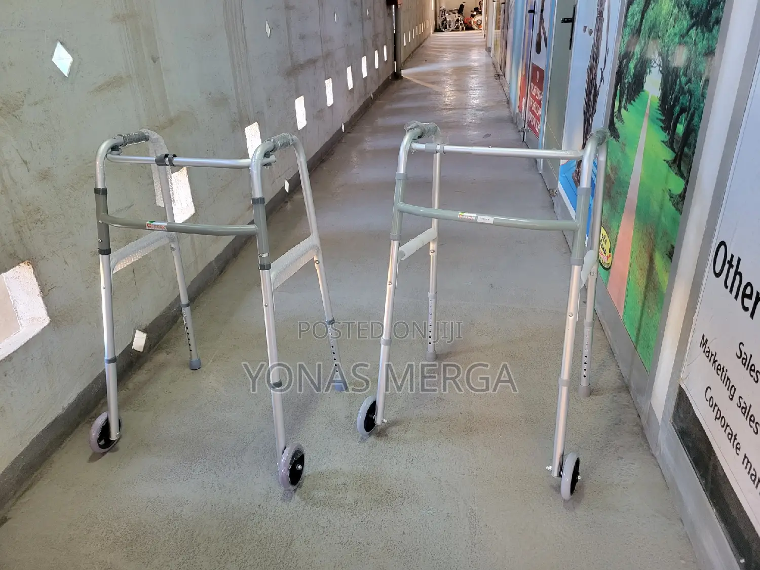 Walker - Portable Medical Walker是以easy to Extend/耜4leg Stick