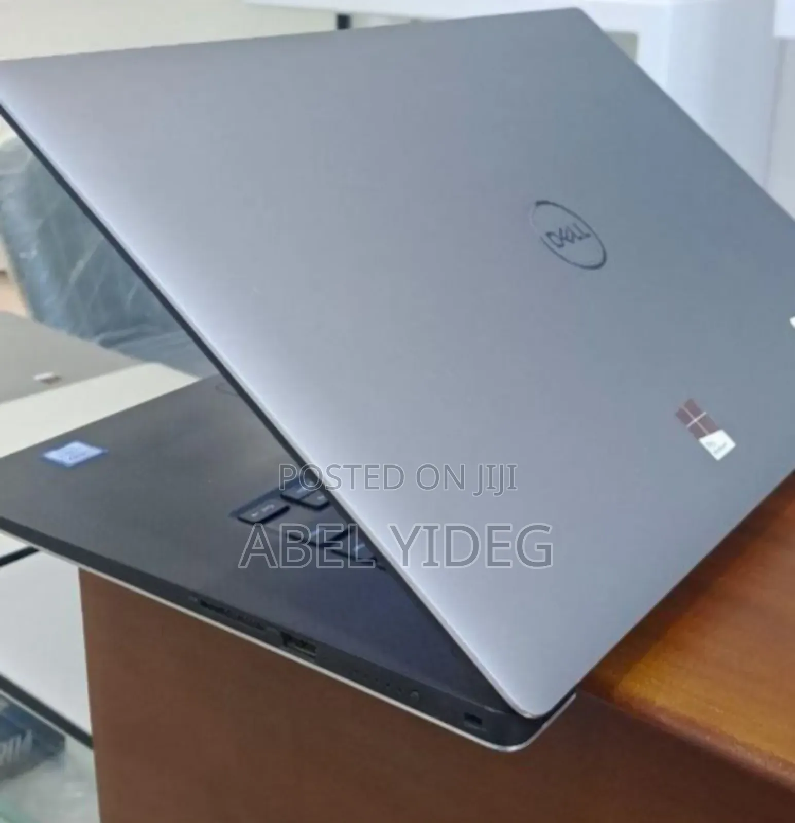 New Laptop Dell XPS 15 16GB Intel Core I7 SSD 512GB