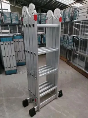 Photo - Alluminum Ladders