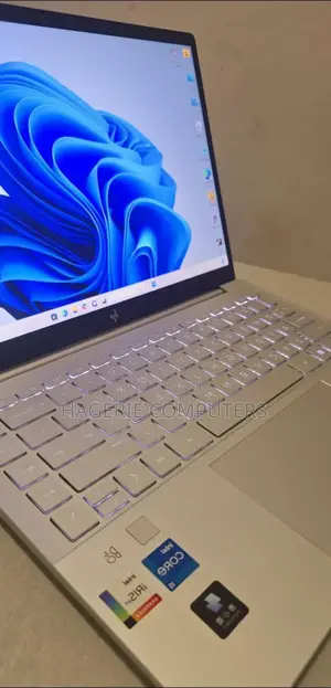 New Laptop HP Pavilion 14-Ce3064st 16GB Intel Core I5 SSD 1T