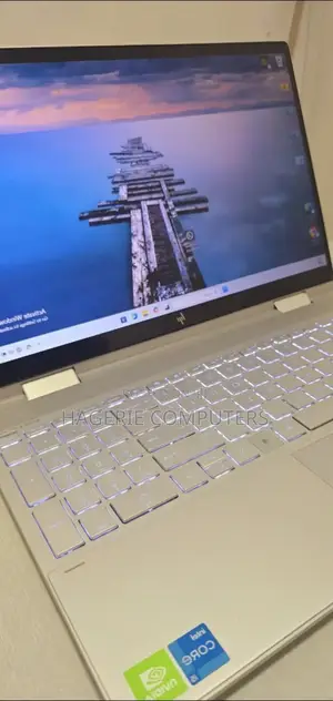 New Laptop HP Envy X360 16GB Intel Core I5 SSD 512GB