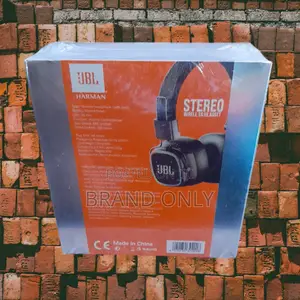 Photo - JBL TUNE J-30 Gentle Quick Charging Capability