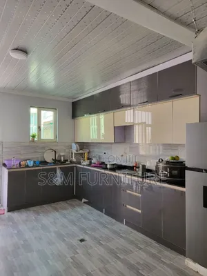 Glossy Kitchen Island Priced Per Square Meter