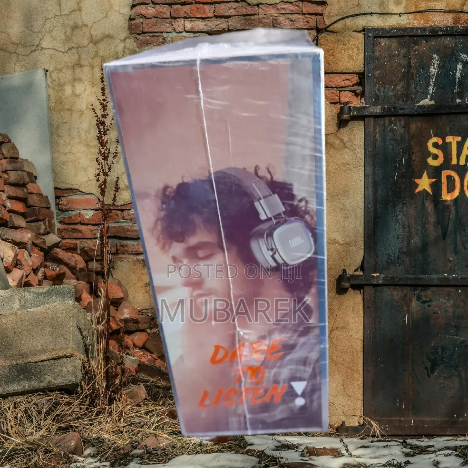 JBL TUNE J-30 Gentle Great for Podcast Listening