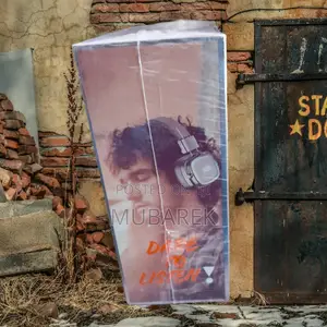 JBL TUNE J-30 Gentle Great for Podcast Listening