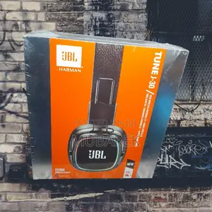 Photo - JBL TUNE J-30 Gentle Ergonomic Design Features