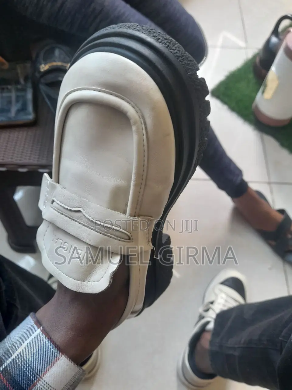 ምቹና አስተማማኝ ጫማዎች