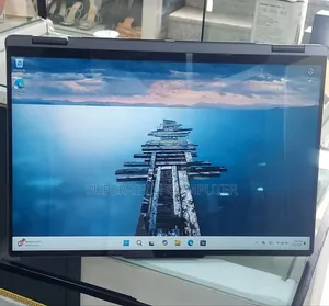 New Laptop Lenovo Yoga 7i 16GB Intel Core I7 SSD 512GB