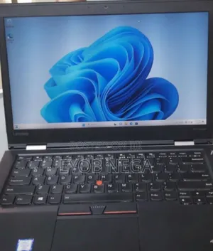 Photo - New Laptop Lenovo ThinkPad X1 Carbon 8GB Intel Core i5 SSD 512GB