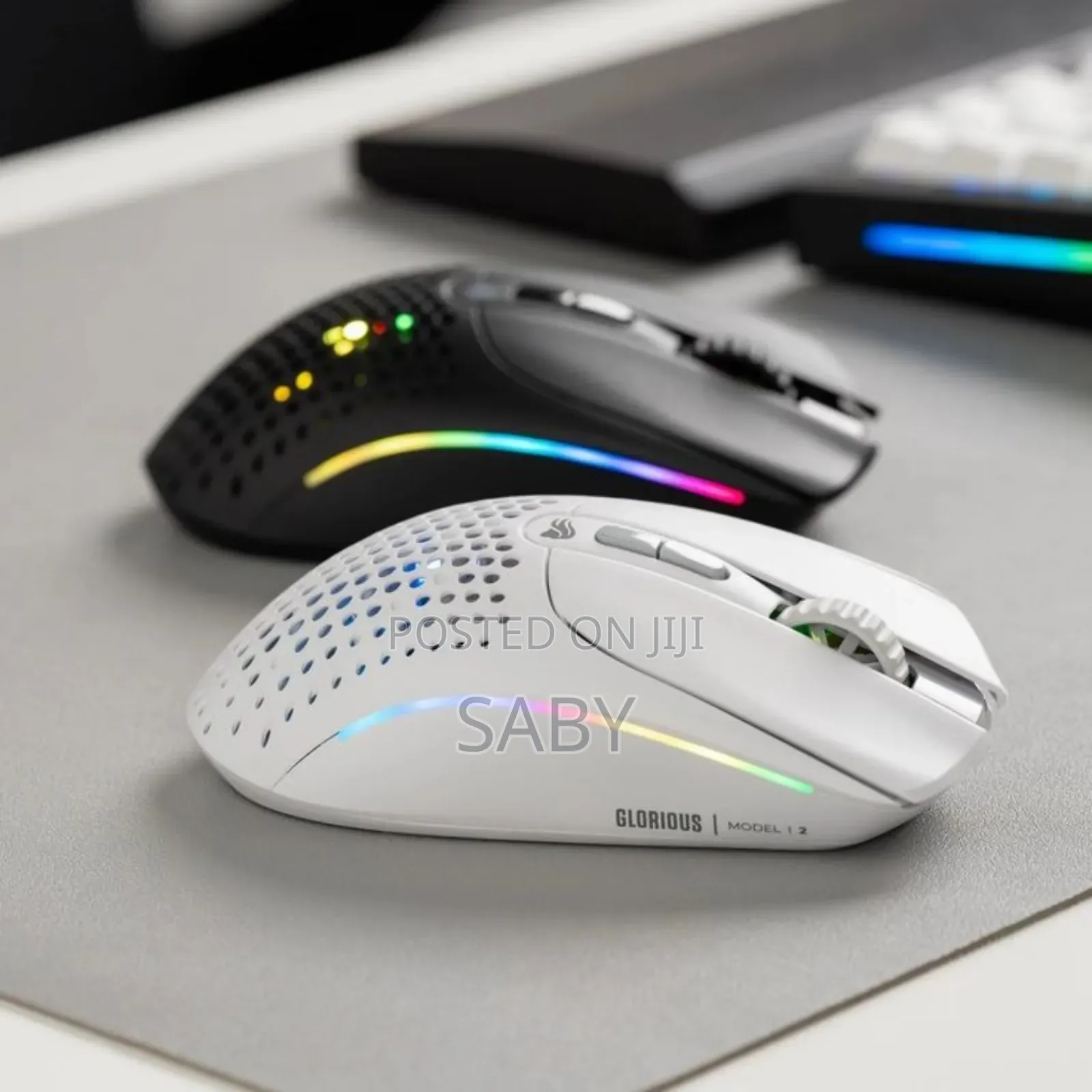 CW905 Wireless Gaming Mouse