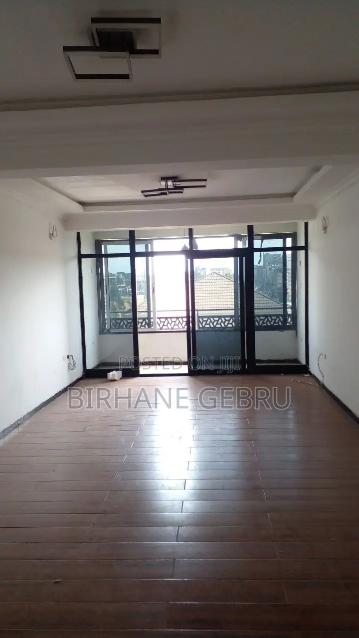 3 Bedroom Luxury Apartiment for Rent
