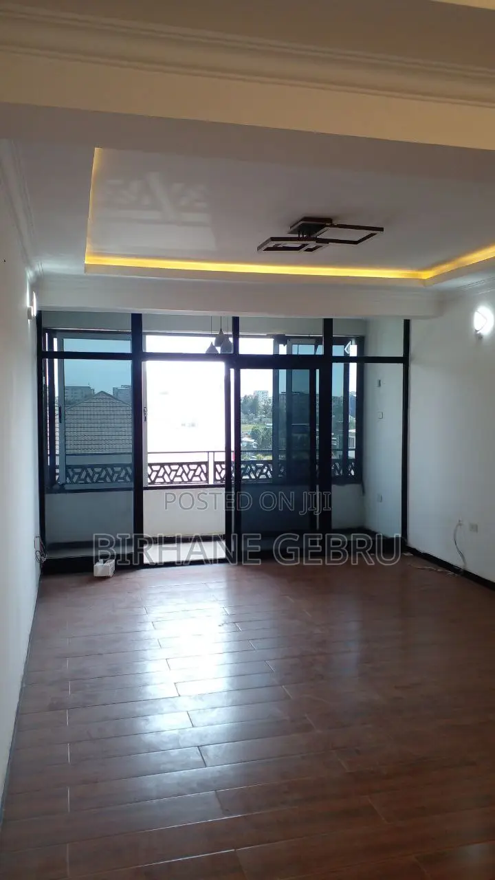 3 Bedroom Luxury Apartiment for Rent