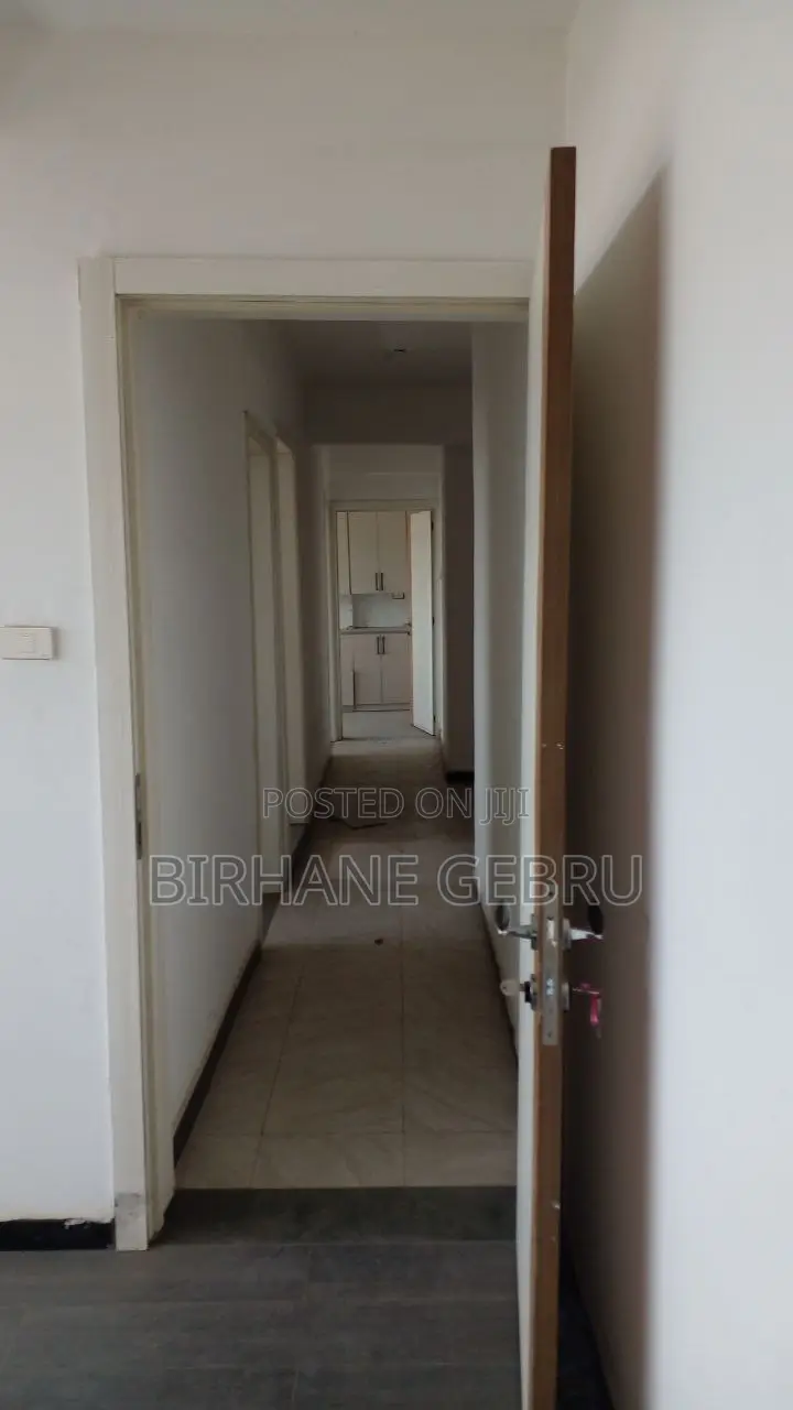 3 Bedroom Luxury Apartiment for Rent