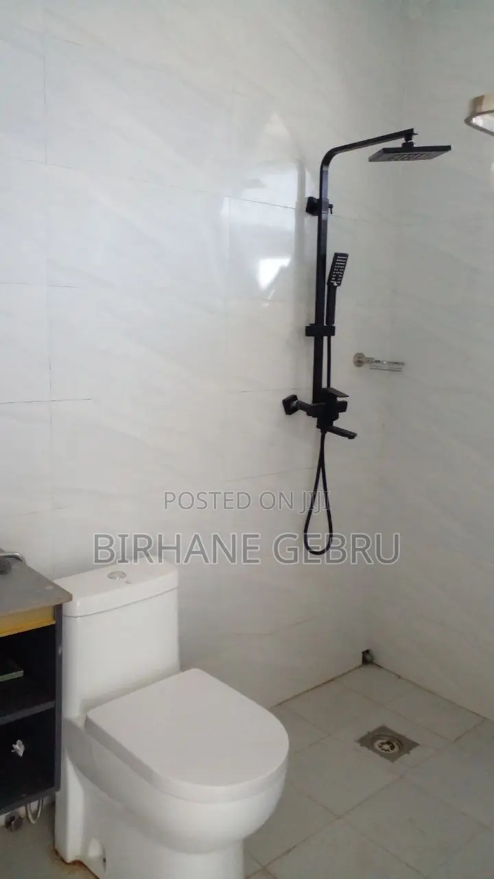 3 Bedroom Luxury Apartiment for Rent