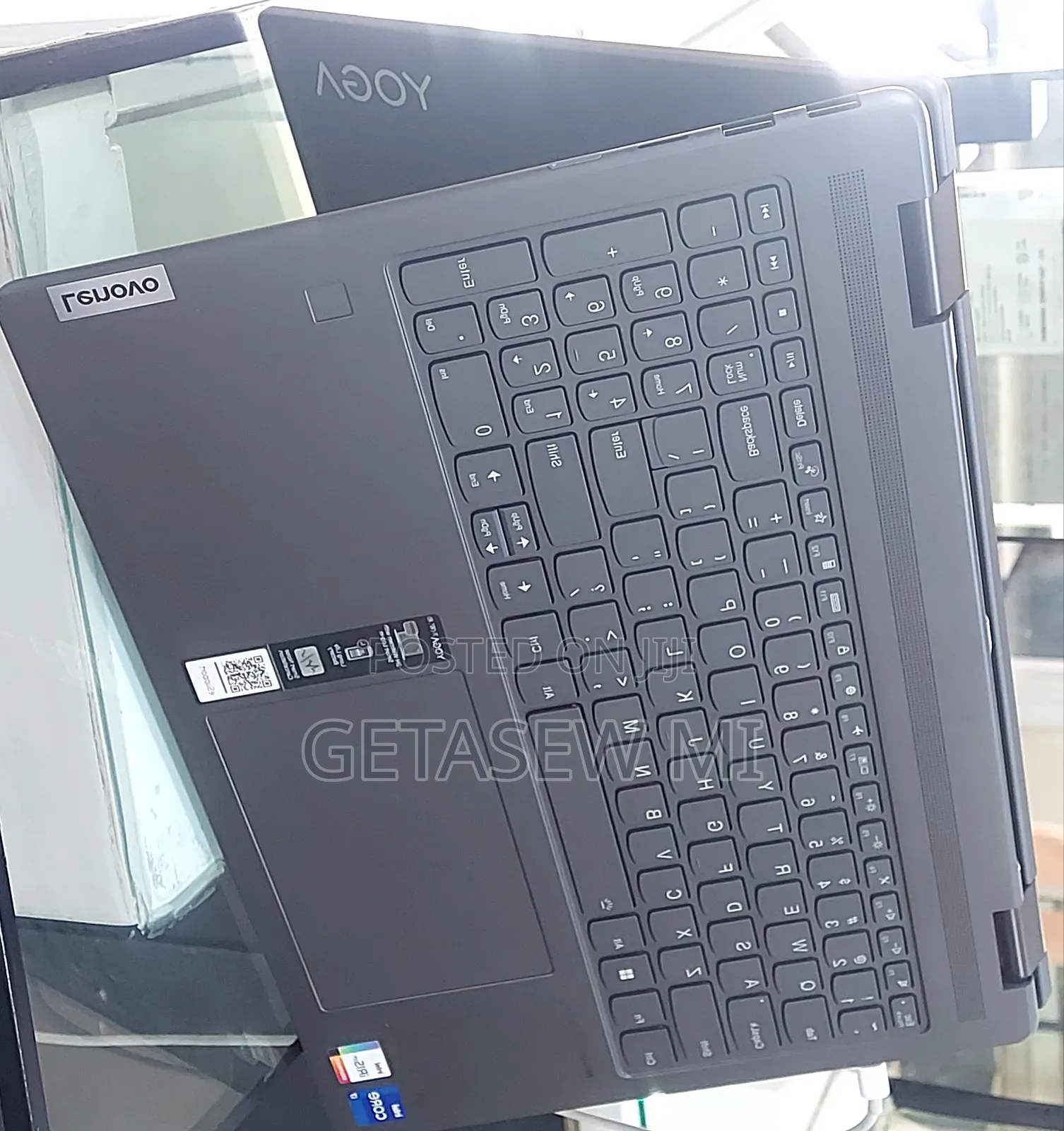 New Laptop Lenovo Yoga 7i 16GB Intel Core I7 SSD 512GB