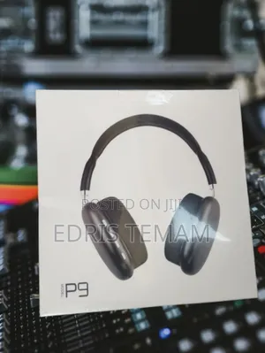 Photo - P9 Wireless Headphones Your Everyday Audio Solution