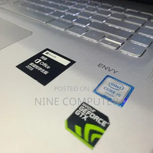 New Laptop HP Envy 14 8GB Intel Core I5 SSD 512GB