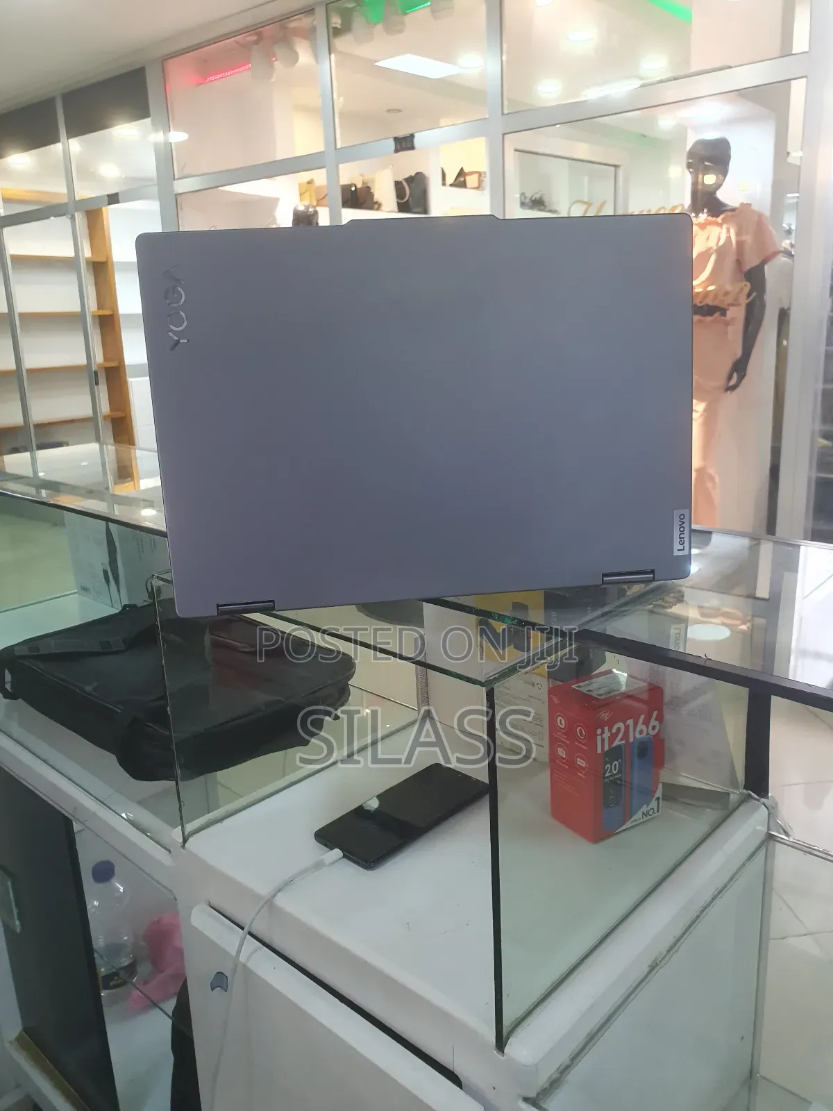 New Laptop Lenovo Yoga 7i 16GB Intel Core I7 SSD 512GB