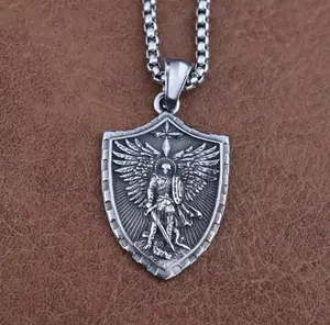 Mens Stylish St Michael Chain Necklace