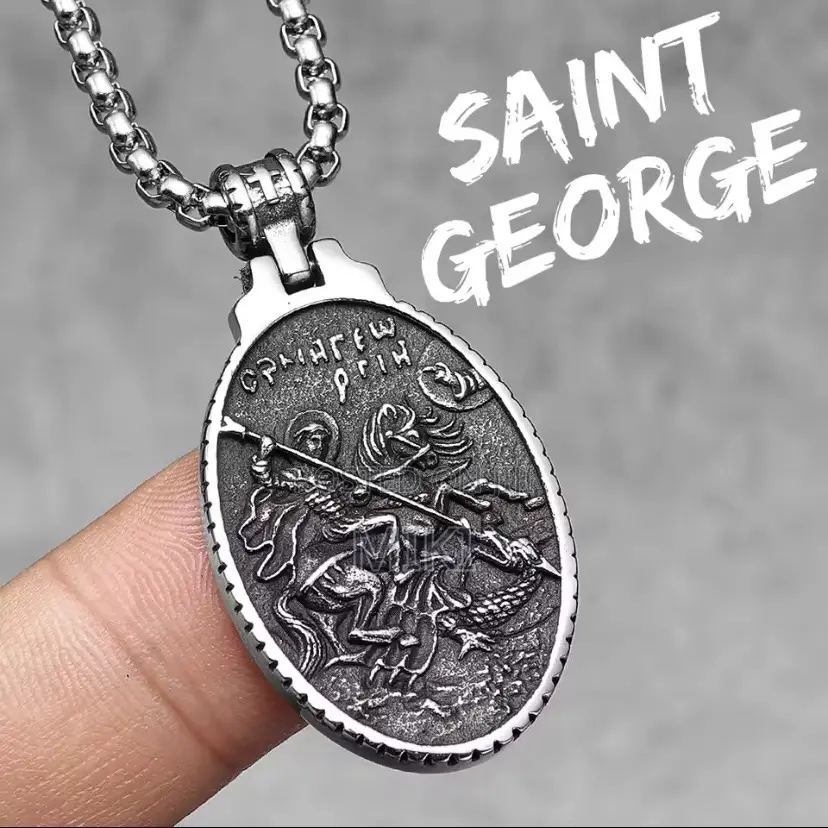 Mens St. George Trending Chain Necklace