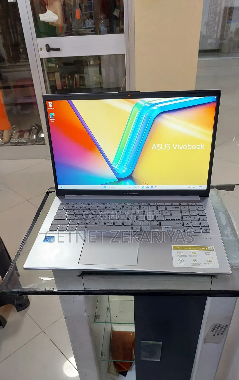 New Laptop Asus VivoBook 15 X505BA 8GB Intel Core I3 SSD 256GB