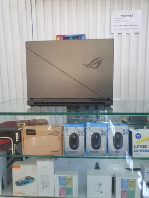 New Laptop Asus ROG Strix G15 32GB Intel Core I9 SSD 1T