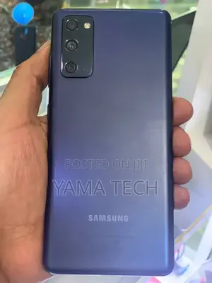 New Samsung Galaxy S20 FE 128 GB Blue