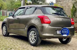 Suzuki Swift 2021 Gray