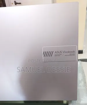 New Laptop Asus VivoBook 15 X505BA 8GB Intel Core I3 SSD 256GB