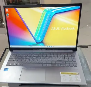 New Laptop Asus VivoBook 15 X505BA 8GB Intel Core I3 SSD 256GB