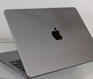 New Laptop Apple MacBook Pro 2019 8GB Intel Core i5 SSD 256GB