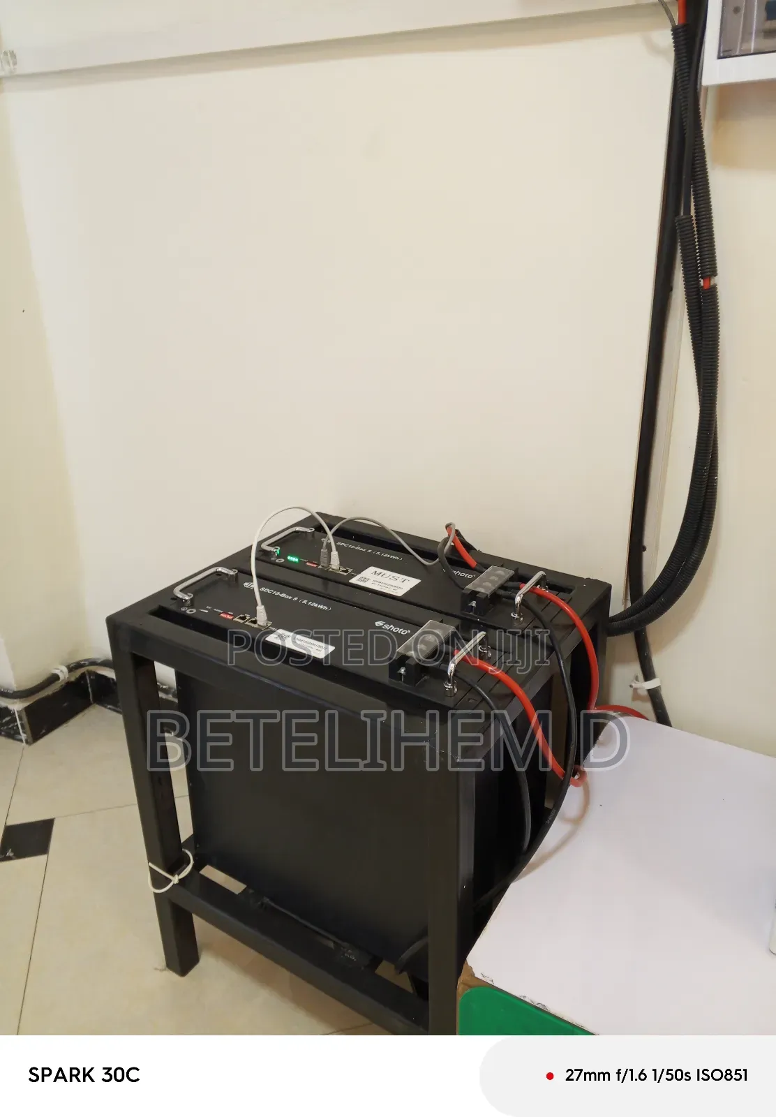 5kw Lithium Ion Battery and Hybrid Invertor