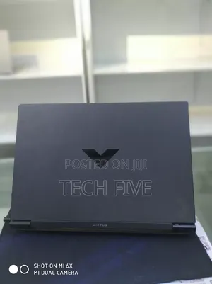 New Laptop HP Victus 15 16GB Intel Core I7 SSD 1T