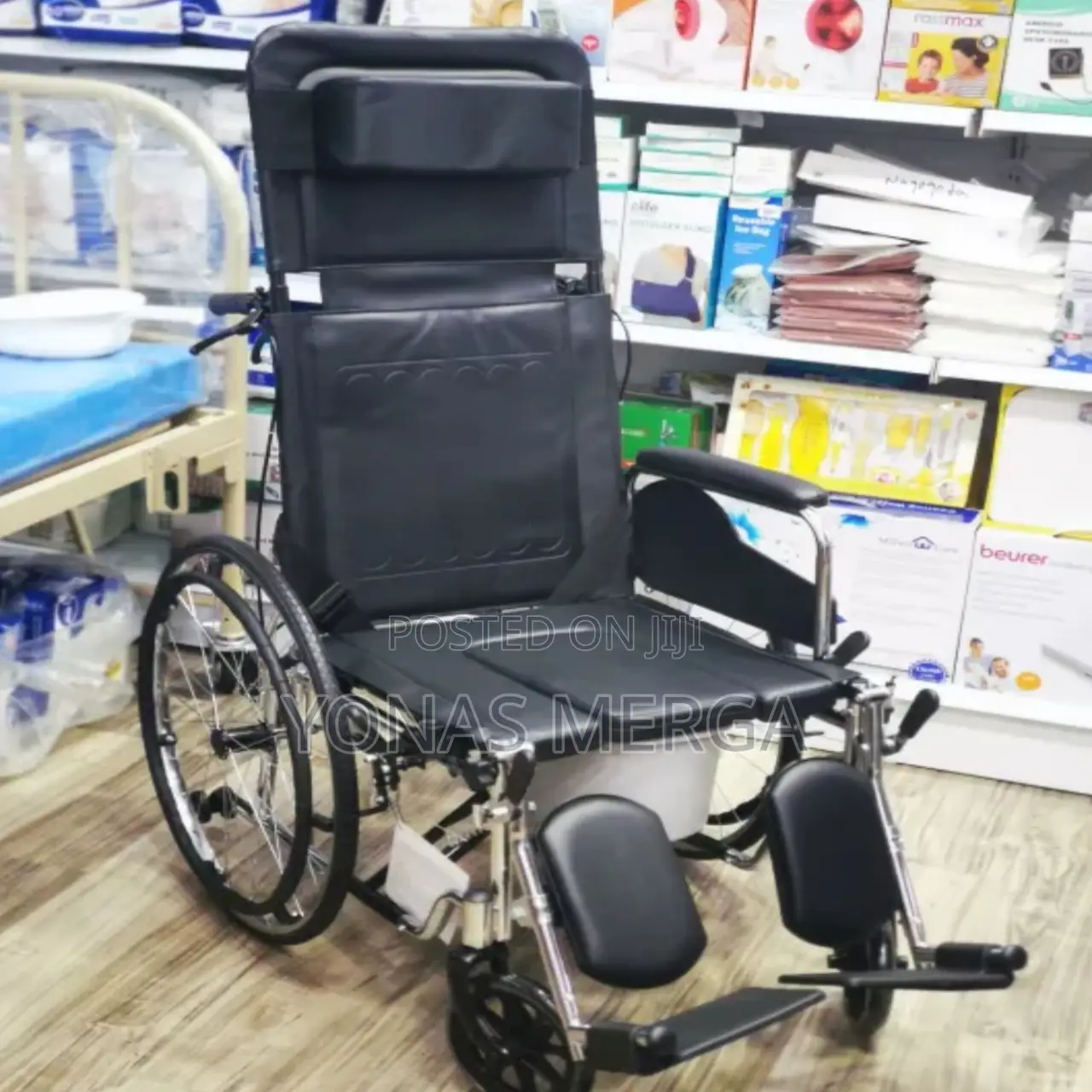 Aluminum Alloy Material:Wheelchair乙麼wheelchair医,Wheelchair