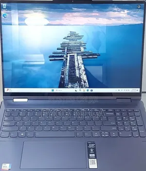 Photo - New Laptop Lenovo Yoga 7i 16GB Intel Core i7 SSD 512GB