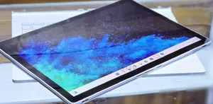 New Laptop Microsoft Surface Book 2 8GB Intel Core I5 SSD 256GB