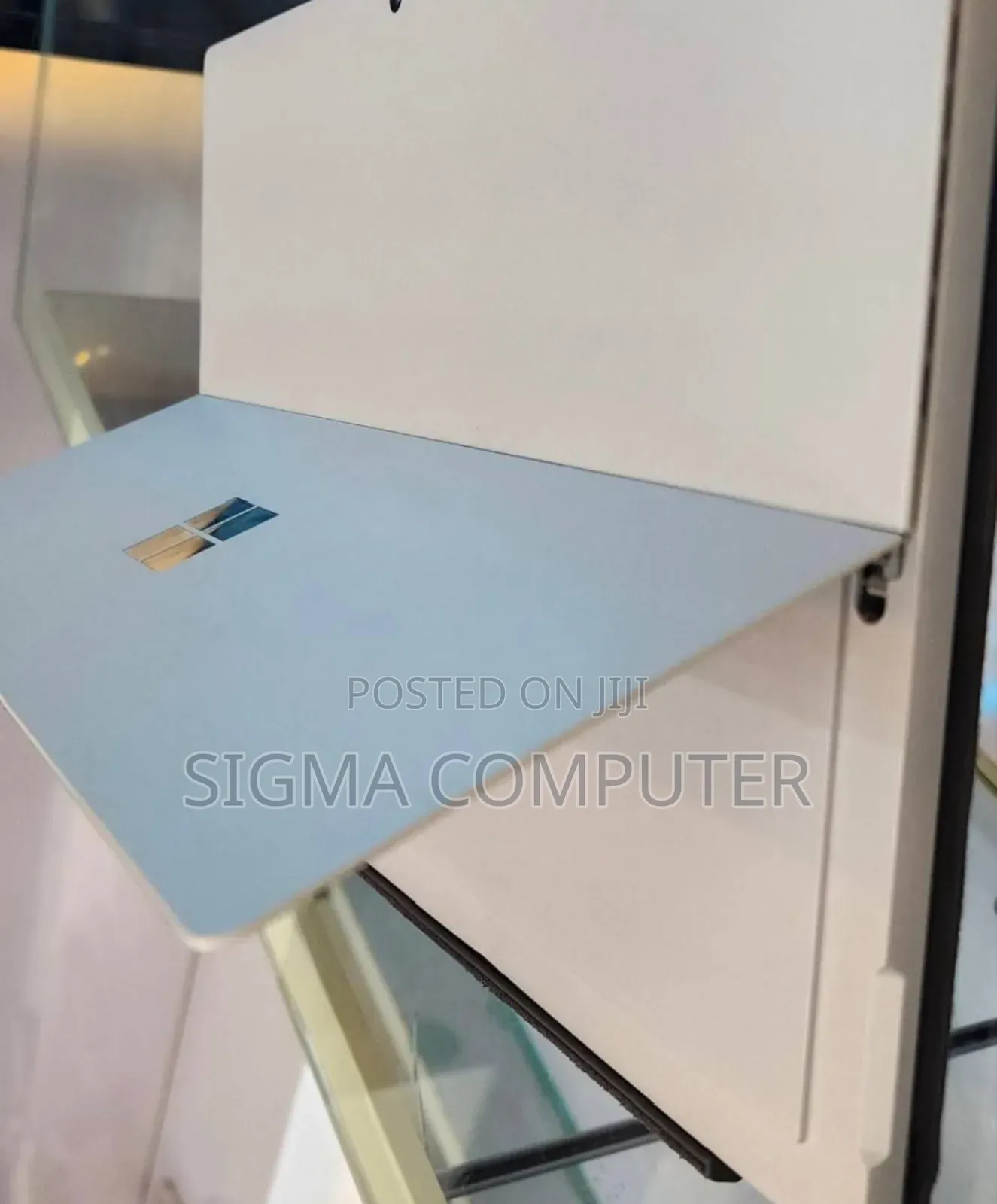 New Laptop Microsoft Surface Pro 7 8GB Intel Core I5 SSD 256GB