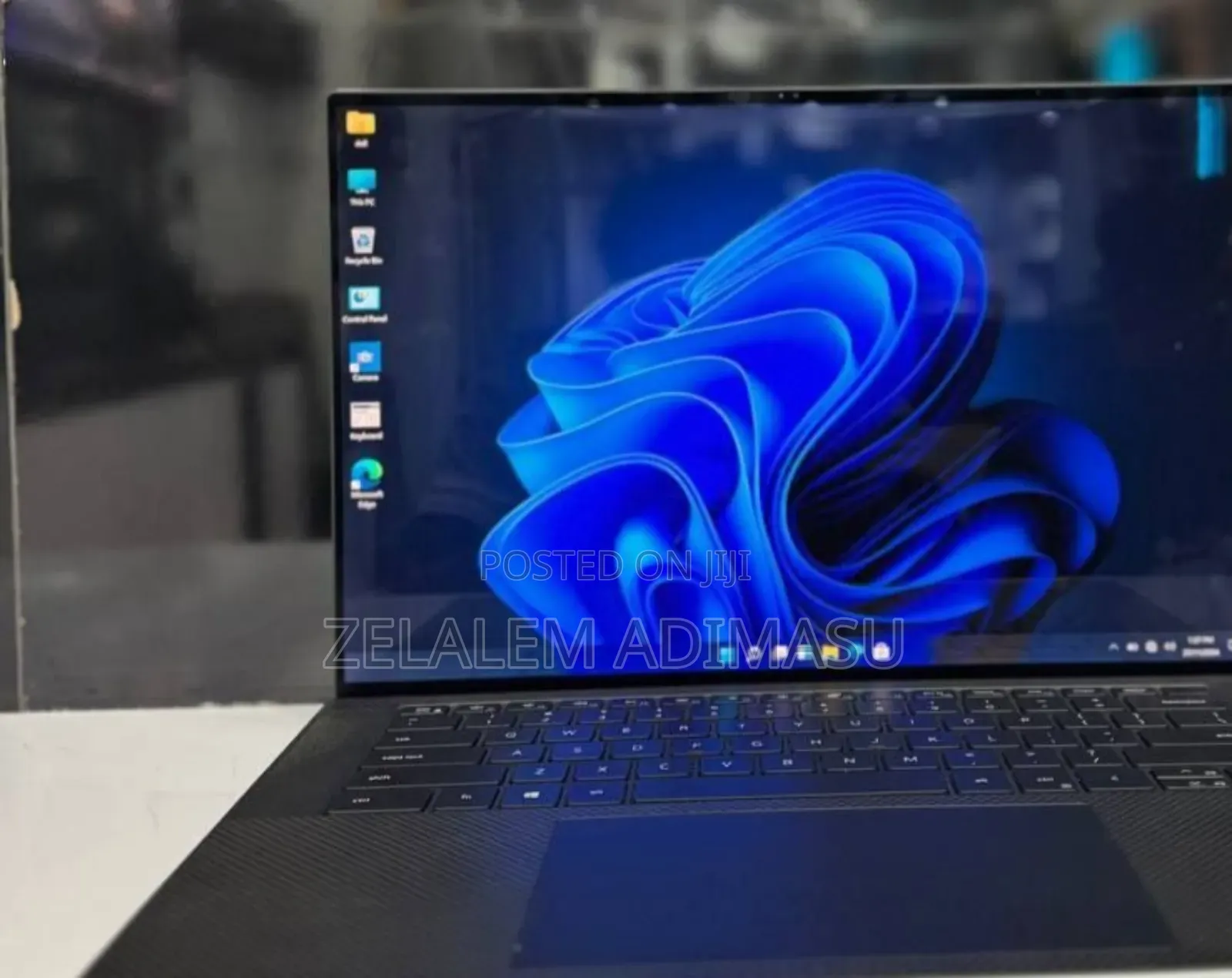 New Laptop Dell XPS 15 16GB Intel Core I7 SSD 512GB