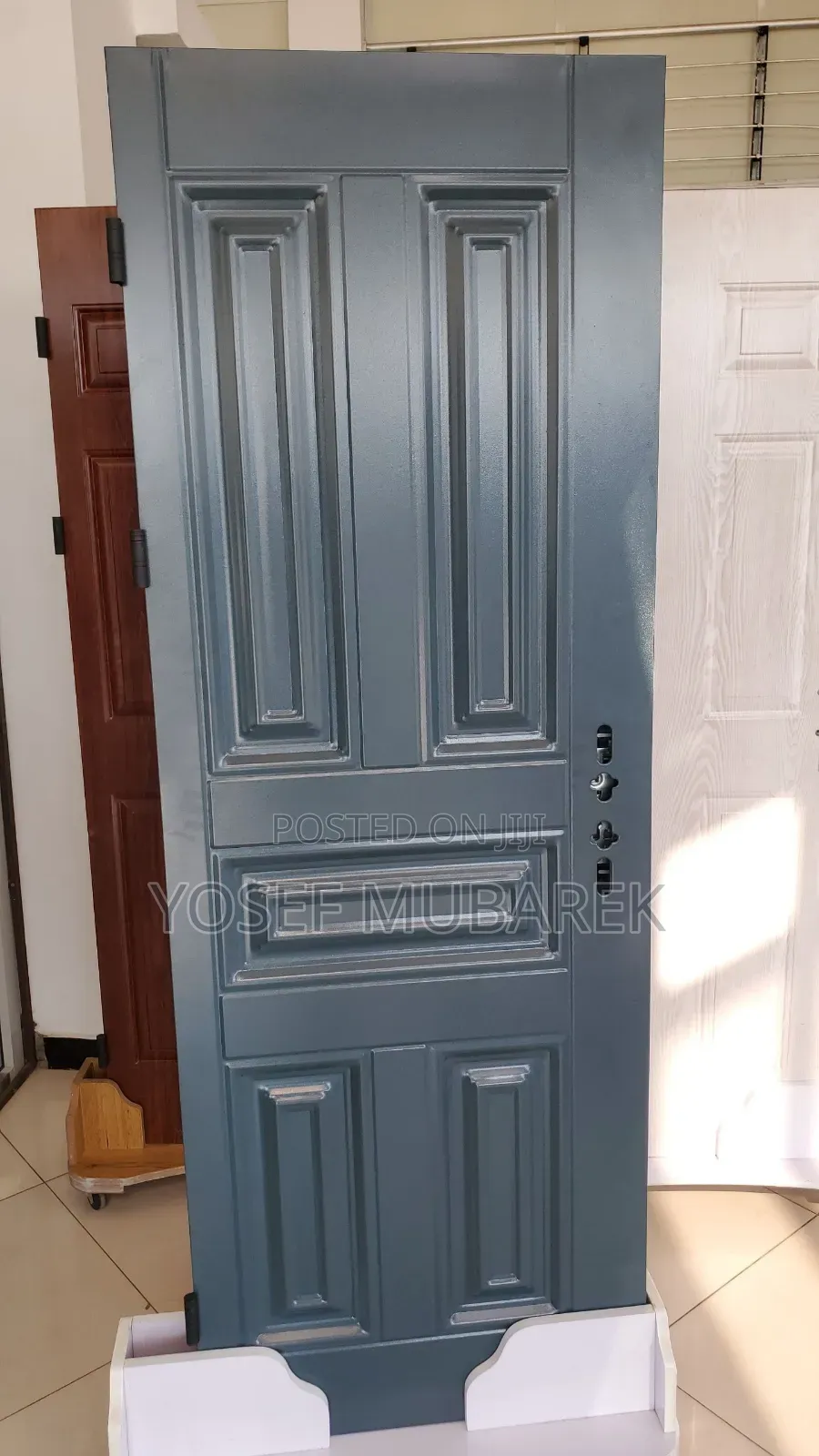 Victor የውስጥና የውጭ በሮች