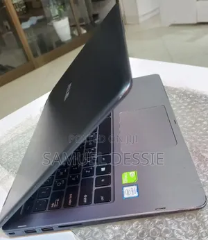 New Laptop Asus VivoBook 15 X505BA 8GB Intel Core I7 HDD 1T