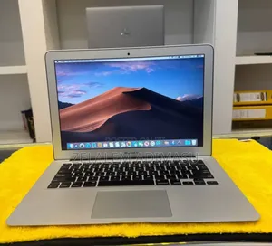 New Laptop Apple MacBook Air 2015 8GB Intel Core i5 SSD 128GB