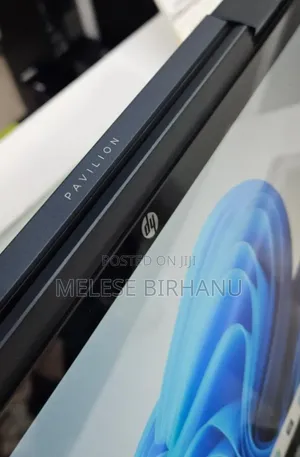 Photo - New Laptop HP Pavilion X360 8GB Intel Core I5 SSD 256GB